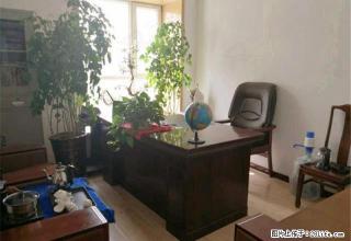 万达不远省委小区三室精装空房适合办公停车方便交通便利 - 西宁28生活网 xn.28life.net
